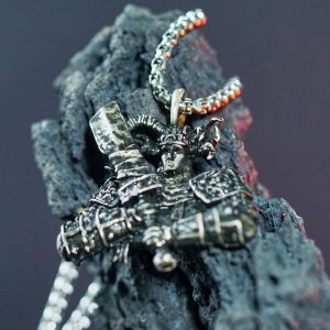 Exclusive Fanmade Eld.en Ring - Two-Handed Talisman, Handmade 950 Silver Pendant, Inspired by Eld.en Ring Talisman Items and Characters
