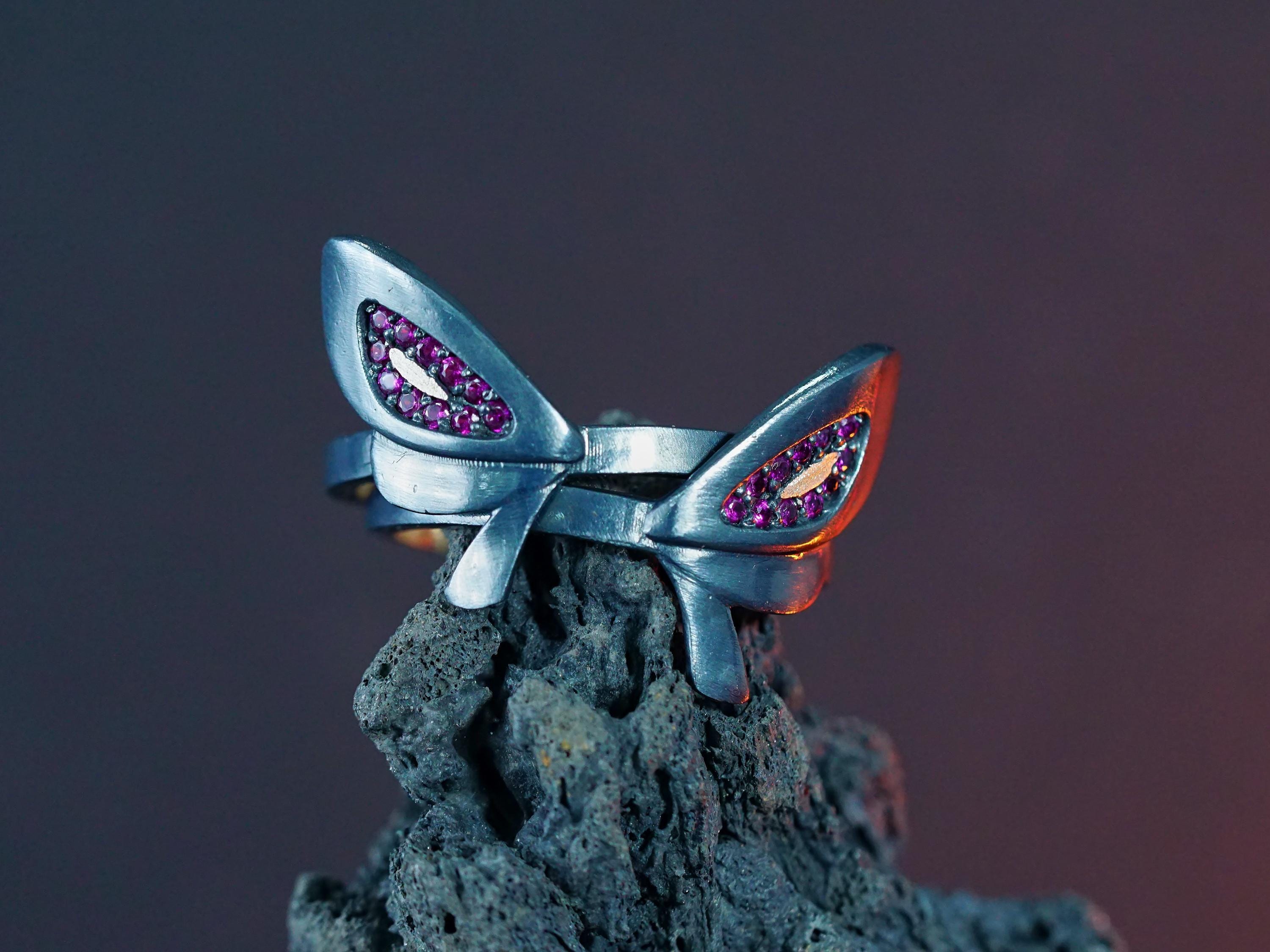 EXCLUSIVE Clove Butterflies Ring, Handmade 950 Silver Valorant Jewelry, Unisex Gaming Signet Ring, Clove Valorant Cosplay Accessory