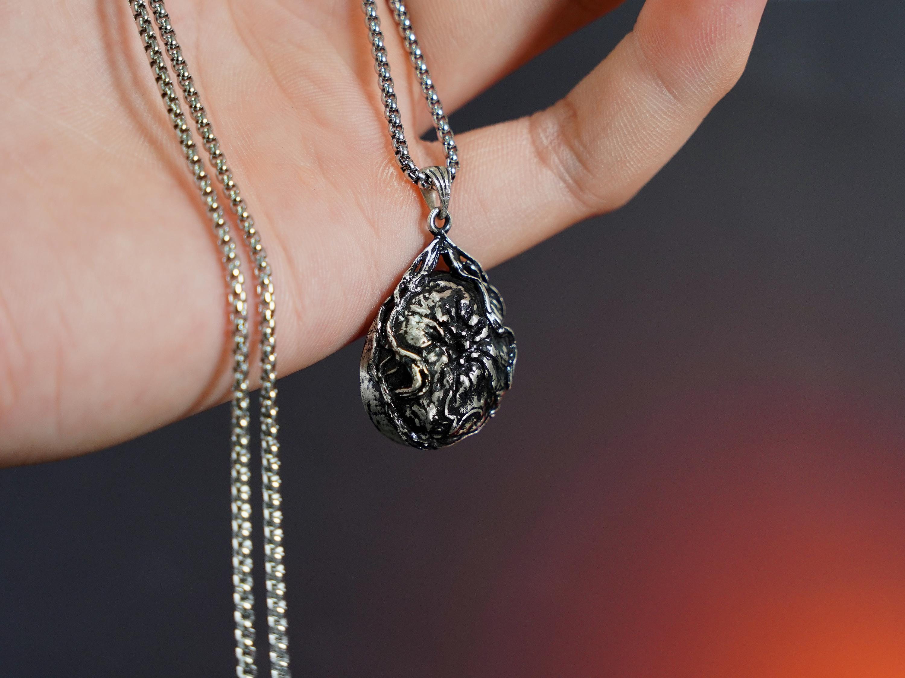Exclusive Handmade El.den - Ra.dagon's Sorese.al Necklace, Silver 950 Pendant Inspired by Radagon, Godfrey, Malenia, and the Erdtree