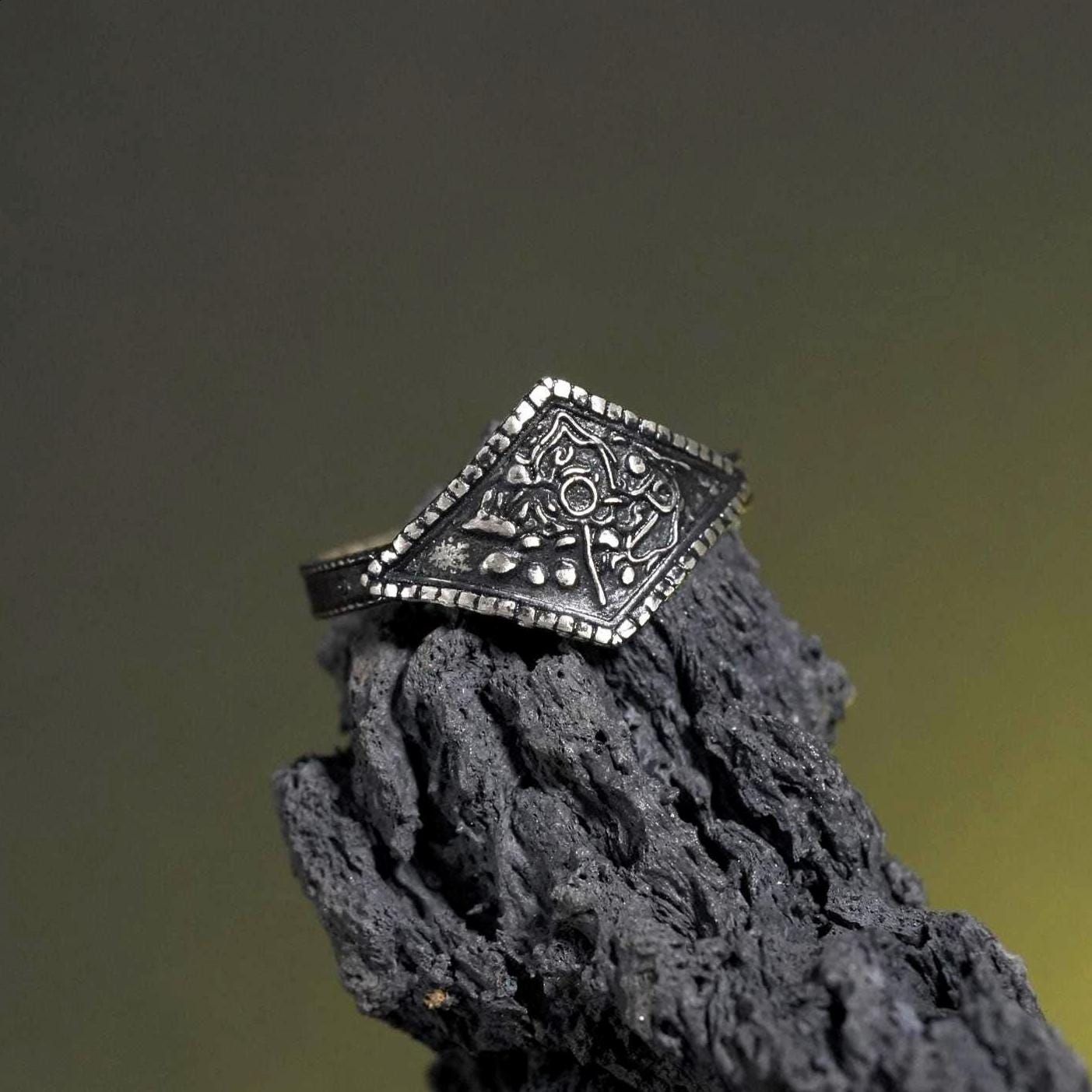 EXCLUSIVE Fanmade Dark Souls - Ring of Favor and Protection, Custom 950 Silver Handmade Rings, Includes Calamity Ring and Ring of Favor