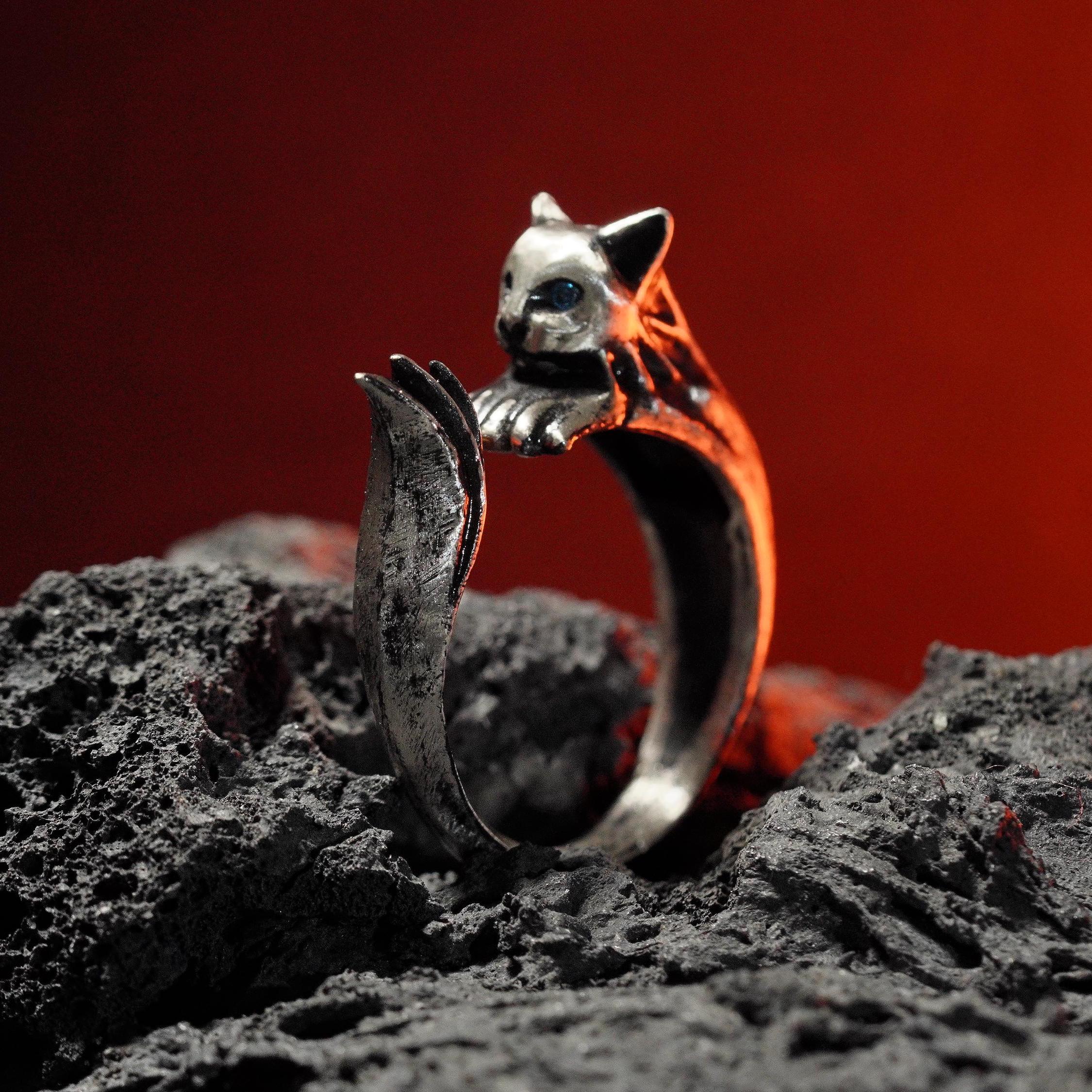 EXCLUSIVE Silvercat Dark Souls 3 Ring, Custom Handmade  950 Silver Fantasy Jewelry, Perfect Collector’s Gift for Soulslike Fans & Cosplayers